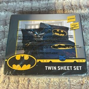 𝅺BATMAN Microfiber Twin Sheet Set